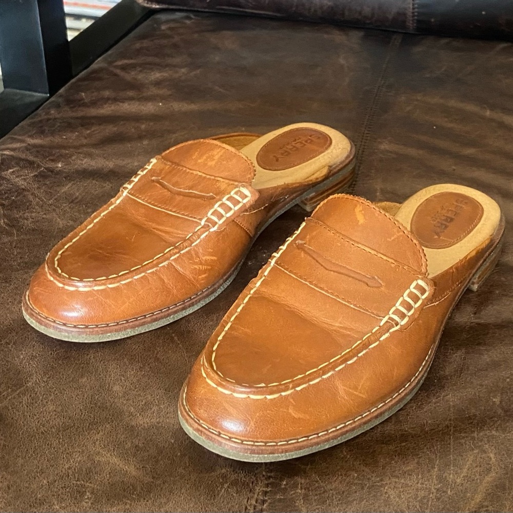Sperry Women's Seaport
Fina Mules Size 7.
